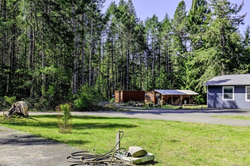 520 Corcan Rd, Qualicum Beach, BC 