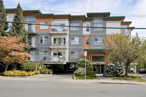 311-1550 Church Ave  Saanich, BC V8P 2H1
