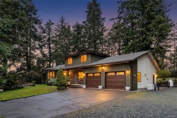 4395 Liberto Rd  Saanich, BC V9E 2C4