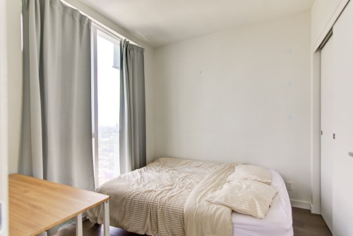 Chambre à coucher - 2409-1450 Boul. René-Lévesque O., Montréal (Ville-Marie), QC - Indoor Photo Showing Bedroom
