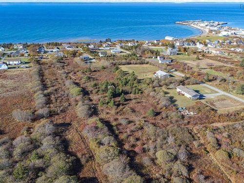 Lot 1A, Highway 1, Meteghan, NS 