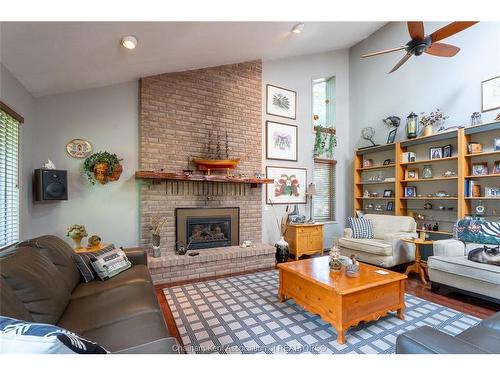 30 Cramar Crescent, Chatham, ON 
