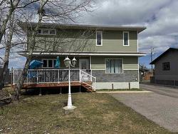 125 Walsh Street W Thunder Bay, ON P7E 4W5