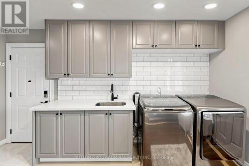 2 Gilbert Drive, Aurora, ON - Indoor