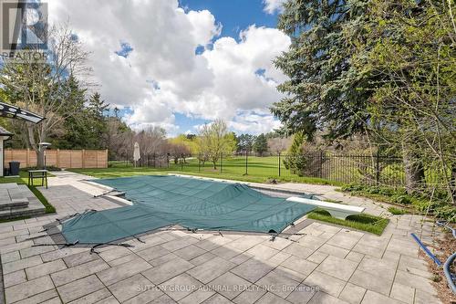 2 Gilbert Drive, Aurora, ON - Outdoor With In Ground Pool
