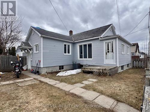 141 DALE AVENUE  Timmins (Ts - Se), ON P4N 1M2