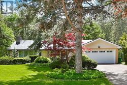 1364 AVONBRIDGE DRIVE Mississauga, ON L5G 3G5
