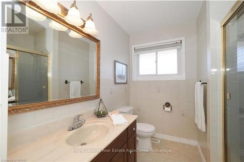 Main - 86 Overlea Crescent, Kitchener, ON - Indoor Photo Showing Bathroom