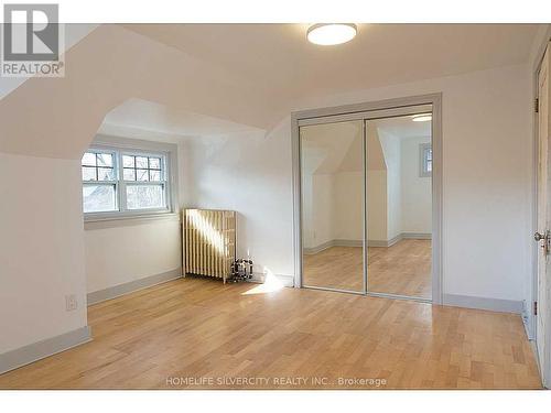 147 Holton Avenue S, Hamilton, ON - Indoor Photo Showing Other Room