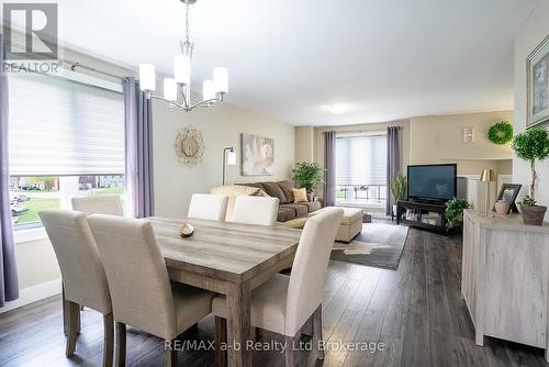 136 Maple Lane, Tillsonburg, ON - Indoor Photo Showing Dining Room