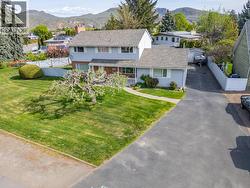 751 RIDGEVIEW Terrace Kamloops, BC V2B 4G8