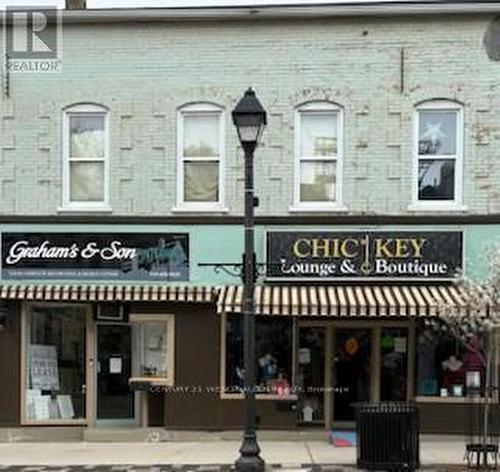 11 Queen Street E, Cambridge, ON 