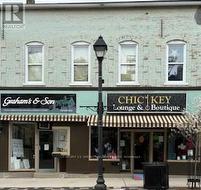 11 QUEEN STREET E  Cambridge, ON N3C 2A7