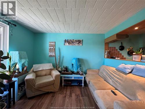 6647 Thornberry Crescent, Windsor, ON - Indoor