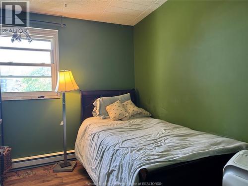 6647 Thornberry Crescent, Windsor, ON - Indoor Photo Showing Bedroom