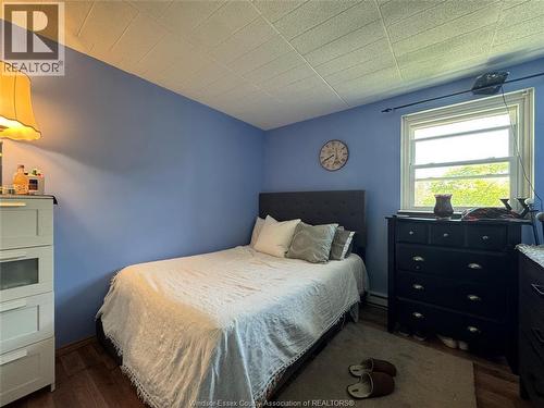 6647 Thornberry Crescent, Windsor, ON - Indoor Photo Showing Bedroom