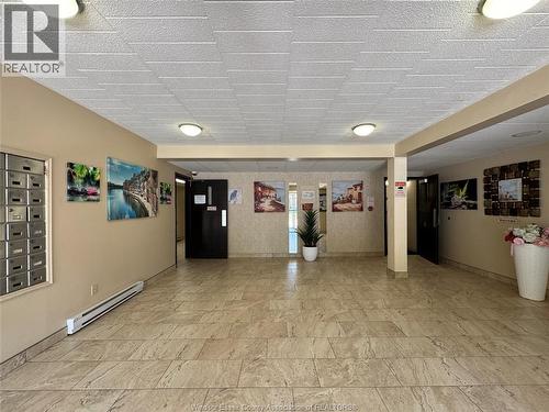 6647 Thornberry Crescent, Windsor, ON - Indoor Photo Showing Other Room