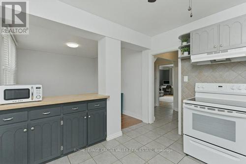117 Glencarry Avenue, Hamilton, ON - Indoor Photo Showing Kitchen