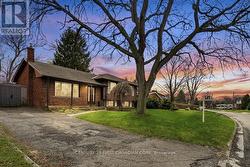 25 GLANWORTH AVENUE St. Thomas, ON N5R 1E5