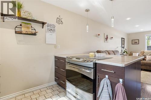 7 Killarney Way, Regina, SK - Indoor Photo Showing Kitchen