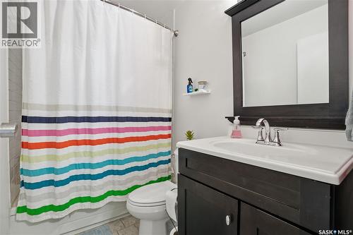 7 Killarney Way, Regina, SK - Indoor Photo Showing Bathroom