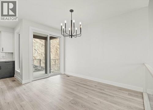 1221 Lone Pine Drive, Kelowna, BC 