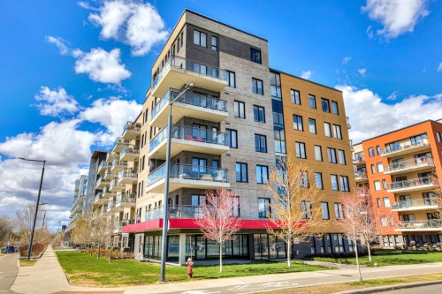 108-141 Rue François-Souillard  Laval (Laval-Des-Rapides), QC H7N 0E7
