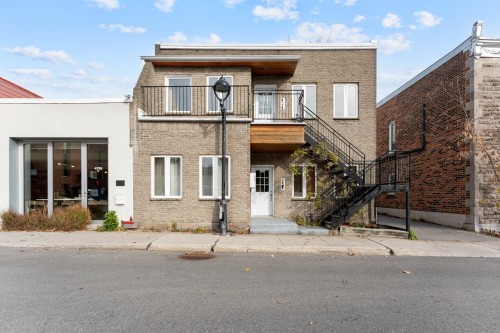 5-4753 Rue Pontiac  Montréal (Le Plateau-Mont-Royal), QC H2J 2T4