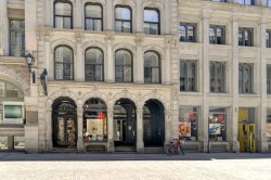 303-64 Rue St-Paul O. Montréal (Ville-Marie), QC H2Y 4B8