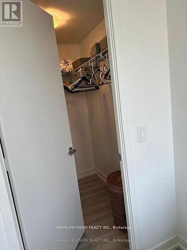 1418 - 158 Front Street E, Toronto, ON - Indoor