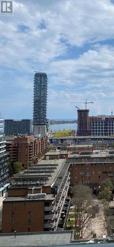 View to South from 14th floor Pool area - 1418 - 158 Front Street E, Toronto, ON - Outdoor With View