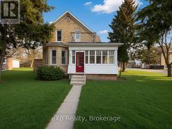 572 9TH AVENUE Hanover, ON N4N 2M8