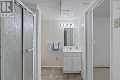 4 Suncoast Drive W, Goderich (Goderich (Town)), ON - Indoor