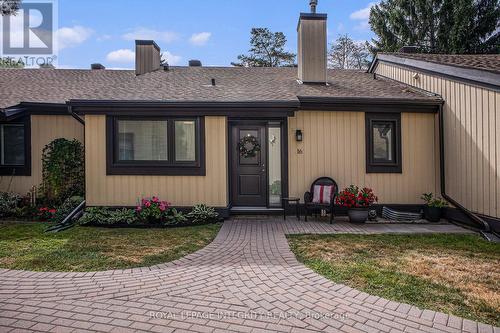 29 - 16 PEBBLE BEACH COURT  Ottawa, ON K2S 1B9