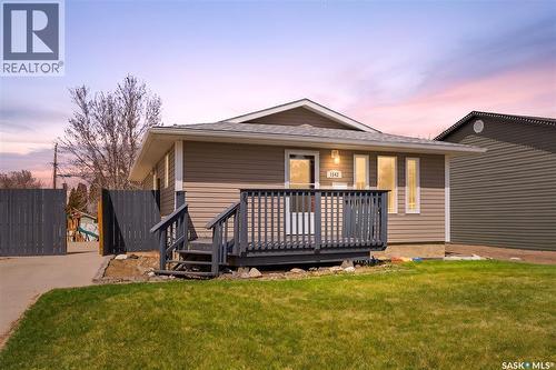 1542 Vaughan STREET  Moose Jaw, SK S6H 6S8