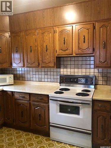 309 Fifth Avenue E, Canora, SK - Indoor Photo Showing Kitchen