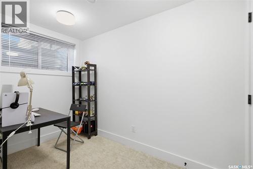 165 Rosewood Boulevard E, Saskatoon, SK - Indoor