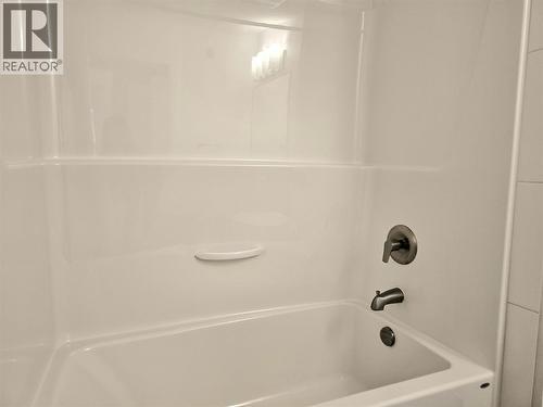 985 Academy Way Unit# 310, Kelowna, BC - Indoor Photo Showing Bathroom