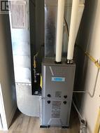 Hi Eff Gas Furnace and Cent Air - 