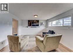 Huge space for the kids - 