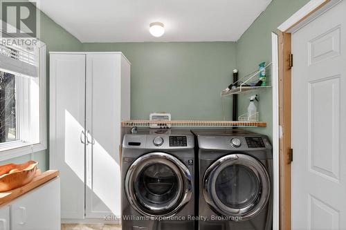 194 Sawlog Point Road, Tiny, ON - Indoor Photo Showing Laundry Room