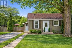 639 SAINT MARIE STREET Collingwood, ON L9Y 3L4