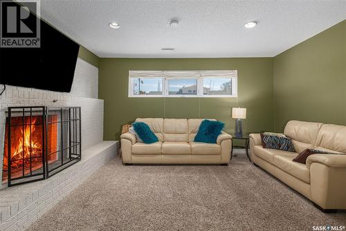 1267 Maybery Crescent, Moose Jaw, SK - Indoor Photo Showing Living Room