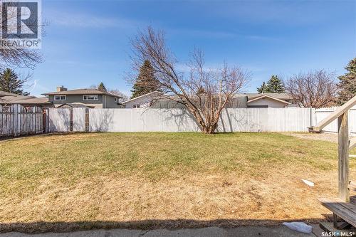 1267 Maybery Crescent, Moose Jaw, SK - Outdoor