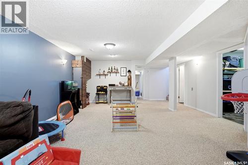 230 Prairie Avenue, Briercrest, SK - Indoor