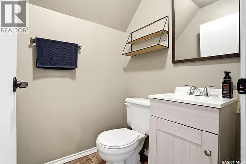 230 Prairie Avenue, Briercrest, SK - Indoor Photo Showing Bathroom