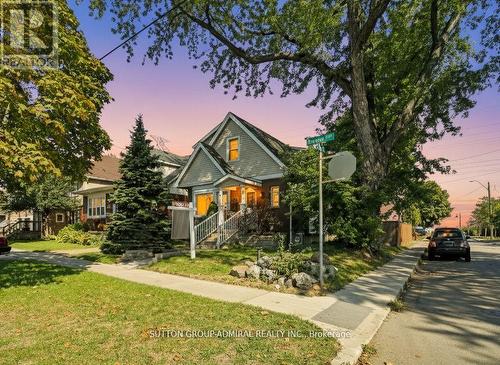 365 Beach Boulevard, Hamilton, ON - Outdoor