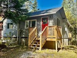 61 ROBERT ROAD W Huntsville, ON P1H 1L4