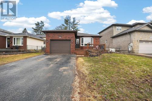 20 BROADFOOT ROAD  Barrie, ON L4N 5K7