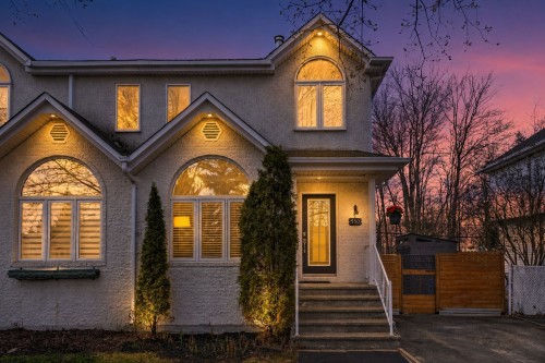 550 Rue Ernest-Bourque  Blainville, QC J7C 5G7